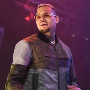 Chris Brown – Oye Papi
